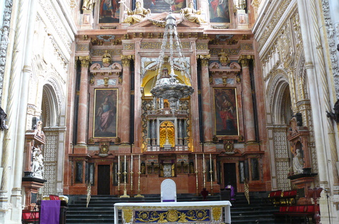 Altar of the cathedral within the Mezquita