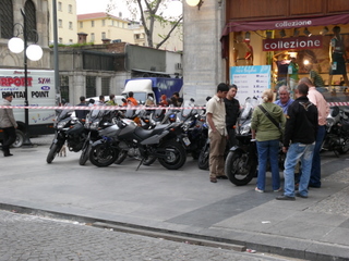 Our bikes on the footpath at the hotel, ready to run! Our bikes on the footpath at the hotel, ready to run!